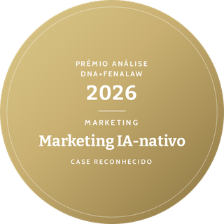 Selo do Prêmio Análise DNA+FENALAW 2026: Setor de marketing IA-nativo, case reconhecido
